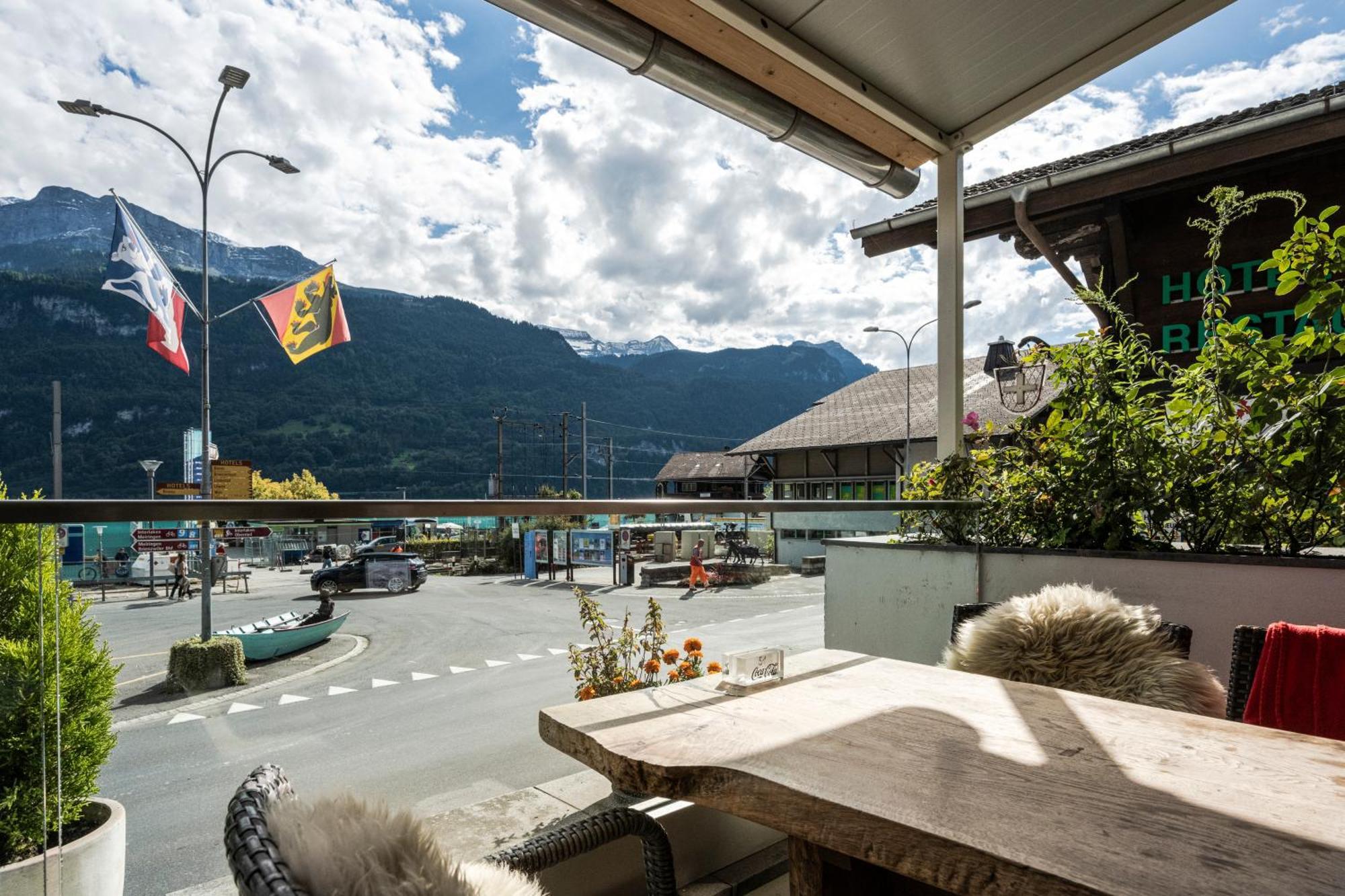 Hotel Weisses Kreuz Brienz  Buitenkant foto